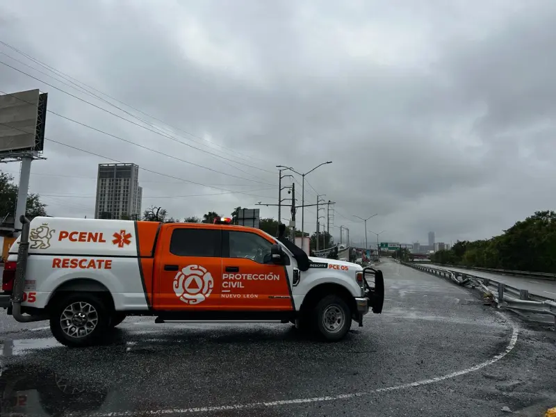 Pronostican lluvias y actividad eléctrica para esta tarde en Nuevo León