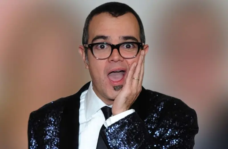 Aleks Syntek desata polémica durante concierto del Grito y arremete contra el reguetón