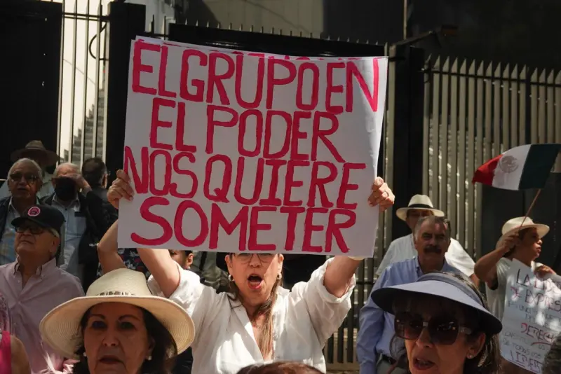 Ley antimemes, atentado contra la libre expresión