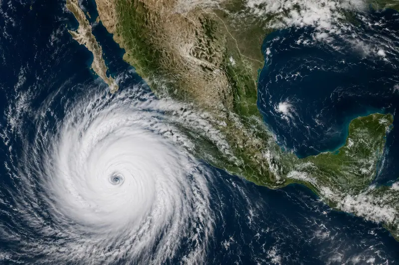 Protección Civil Sonora vigila una onda tropical en el Pacífico mientras sube a 80% su probabilidad de desarrollo ciclónico en los próximos 7 días