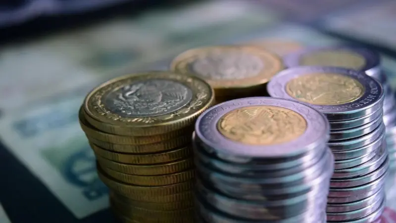 CNBV tacha de "falacia" la percepción de que el efectivo es más barato que aceptar pagos digitales