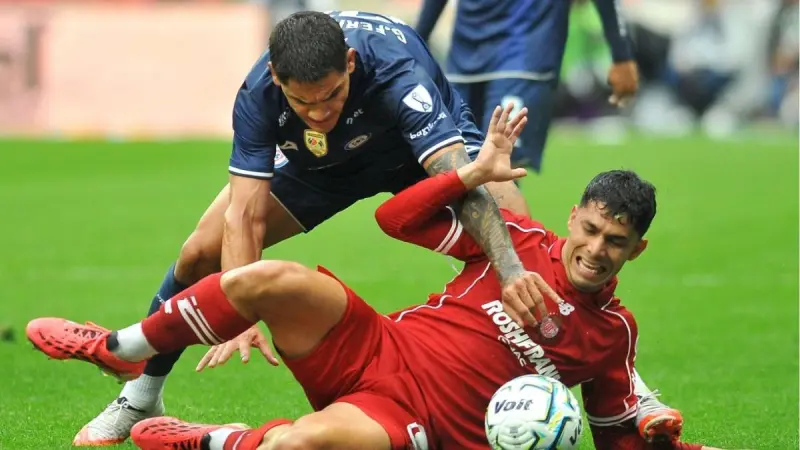 Cruz Azul vs. Toluca termina en locura: la Máquina rescata el 3-3 en el último minuto