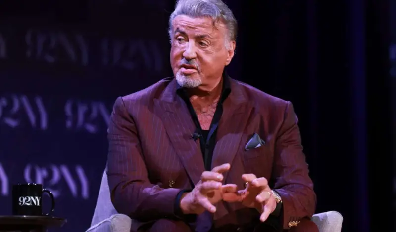 Sylvester Stallone rompe el mito de los cuerpos de superhéroe en Hollywood