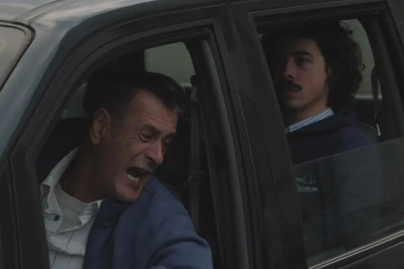 La mejor road movie del año es española. ‘Lionel’ es una exquisita maravilla entre la ficción y el documental que no debe pasar desapercibida