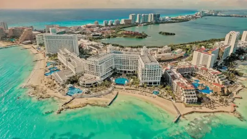 Quintana Roo suma 7,000 millones de dólares en inversión turística