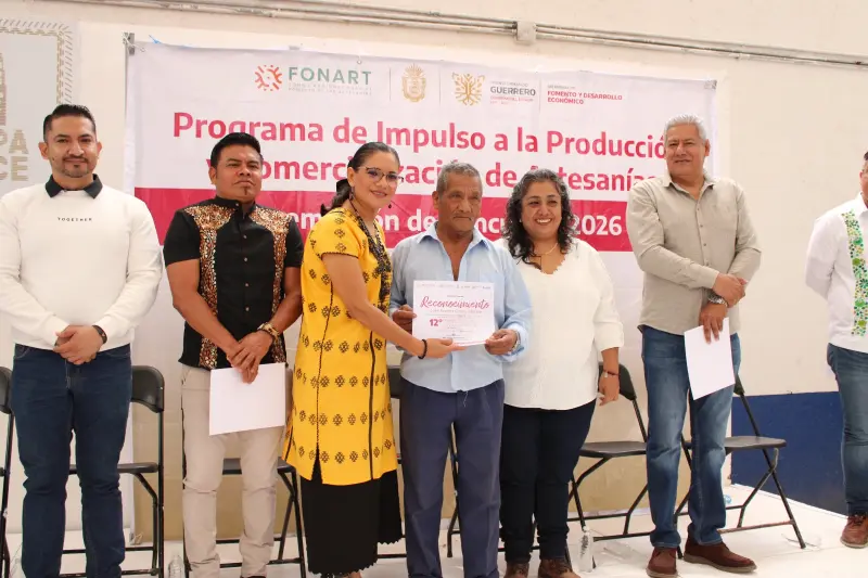 Reconoce Gobierno de Guerrero talento de artesanos en Chilapa
