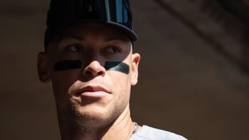 Aaron Judge presiona a los Yankees para jugar contra los Red Sox