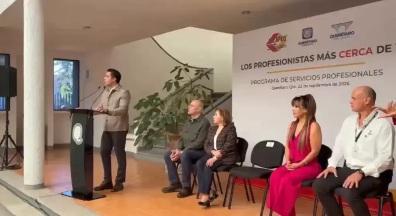 Felifer Macías inauguró programa 'Los Profesionistas más cerca de ti' en Querétaro