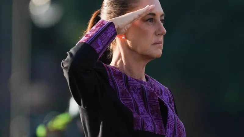 Sheinbaum encabeza ceremonia en memoria de víctimas de los sismos