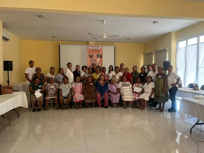 Fortalece Salud Guerrero la partería tradicional