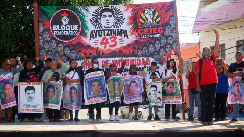 Caso Ayotzinapa sigue abierto: Sheinbaum destaca nuevas pistas y detenciones