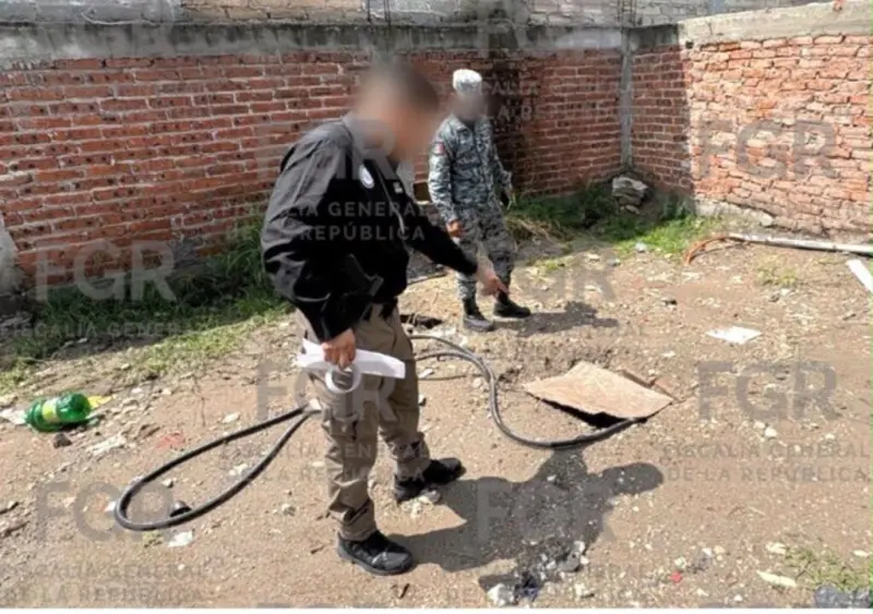 Aseguran tres tomas clandestinas durante cateo en Pedro Escobedo