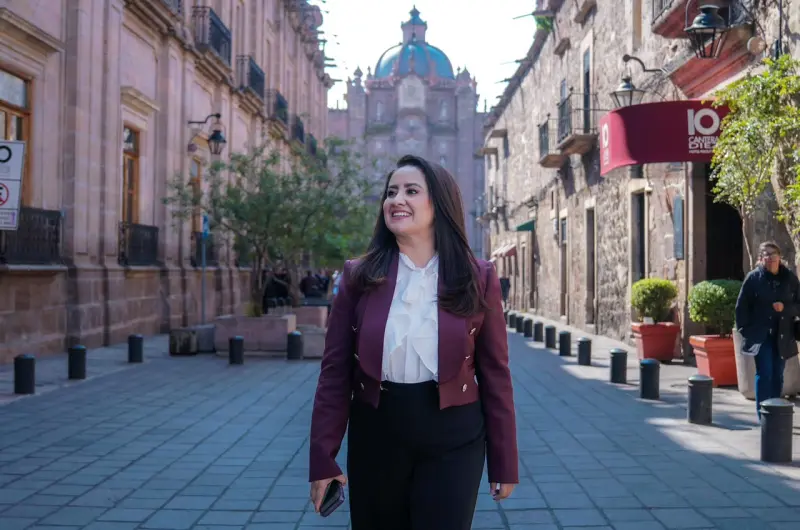 Tras la interna estatal, Gladyz Butanda conserva fuerza en Morelia