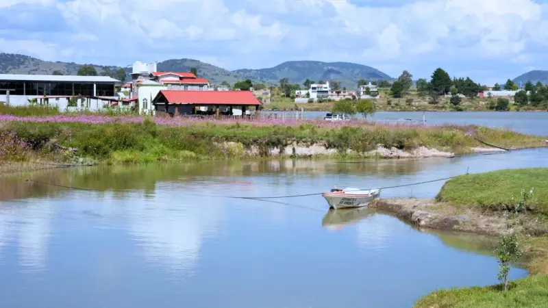 Huimilpan tendrá nuevo muelle para pesca y turismo en presa San Pedro