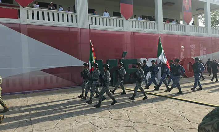 Entre uniformes y banderas: así se vivió el desfile en Chetumal