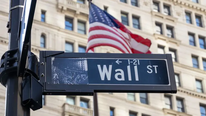 Ataque de Trump contra Irán ‘poncha’ a Wall Street; así cierran los mercados este lunes