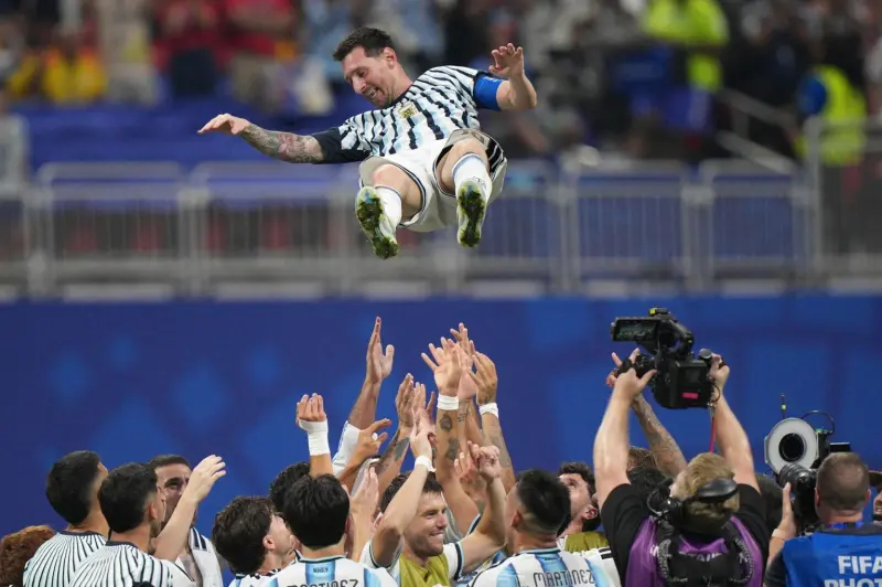 El retiro de Messi abre una nueva e incierta etapa para el fútbol de Argentina