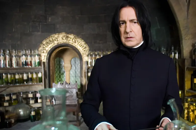 Alan Rickman, actor de Snape, cumplió el mayor deseo de muchos niños en el set de Harry Potter: "sabía lo que significaba para ellos"