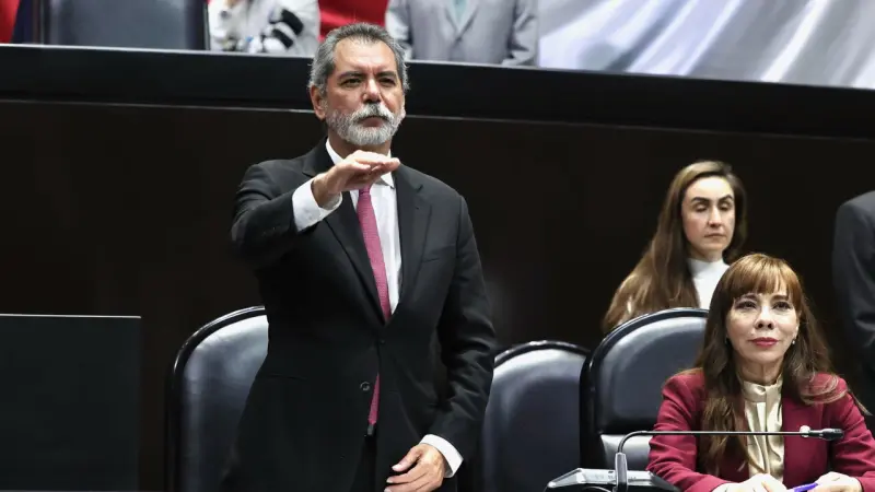 La inflación superaría 4% sin apoyos fiscales a gasolinas y diésel, asegura el secretario de Hacienda
