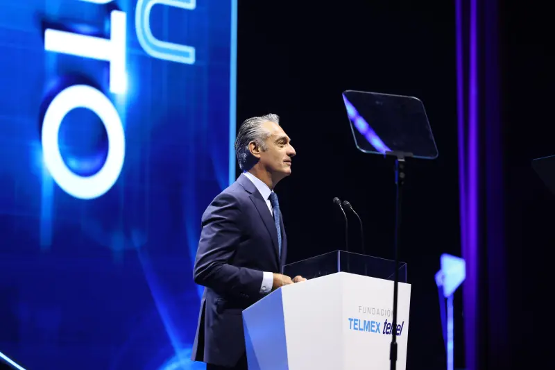 A esta generación le corresponde que avance tecnológico se convierta en bienestar para millones: Slim Domit