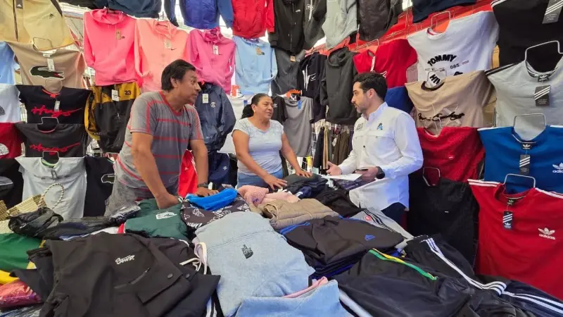 Es en las calles, colonias y tianguis, es donde inicia nuestro trabajo por las familias: Agustín Dorantes