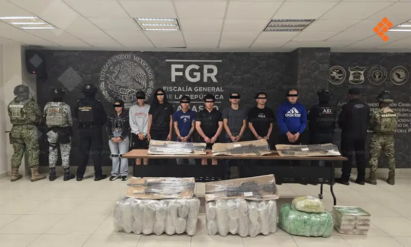 Inicia FGR investigación contra 8 por transporte de drogas y arsenal en Tabasco