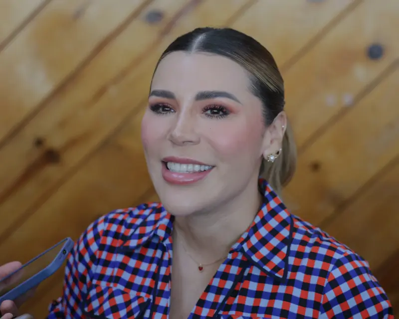 “Me siento contenta con su designación”, gobernadora sobre elección de Julieta Ramírez como coordinadora de Morena en BC
