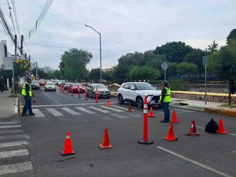 ¡25 mil autos al día! Constituyentes se convierte en uno de los puntos más cargados de Querétaro