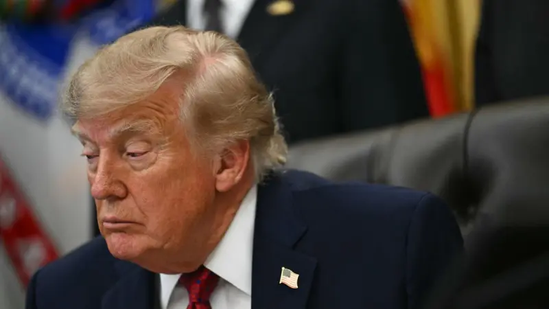Trump anuncia inversión surcoreana de 200 mil millones de dólares en EU