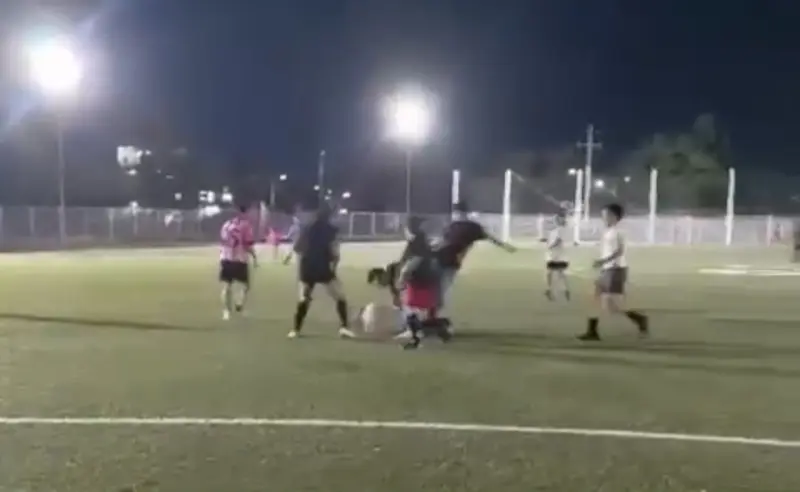 Suspenden ligas de futbol amateur tras riña