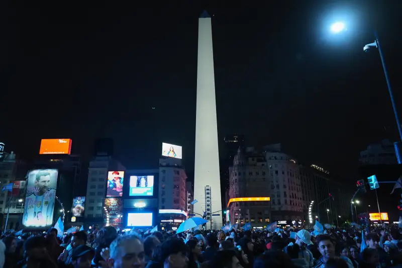 ¡Noche de caos en Buenos Aires! Un apagón masivo deja la ciudad argentina a oscuras