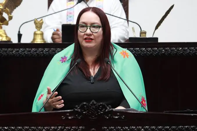 Se sube Tania Meza a contienda por la Gubernatura de Hidalgo