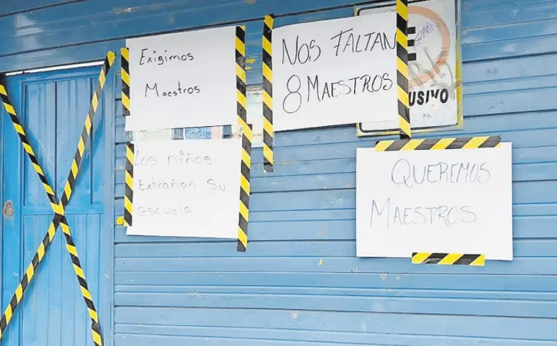 Dejan sin clases a 350 menores