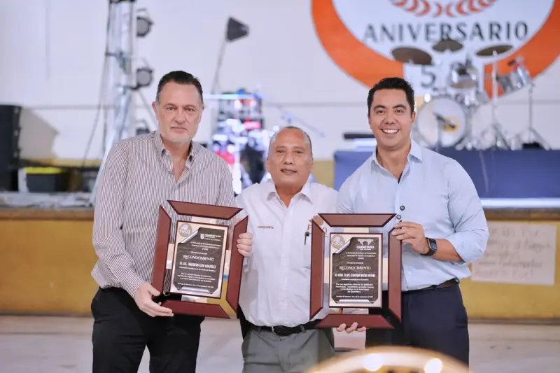 Convoca Felifer Macías a comerciantes a defender Querétaro