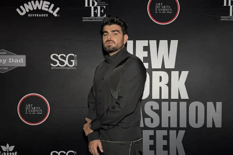 Modela Jonathan Moly para Laurentiu Dobre en Nueva York