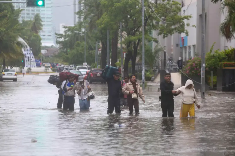 SMN alerta por tormentas en Jalisco y Michoacán; calor extremo y vientos de hasta 70 km/h azotarán el norte
