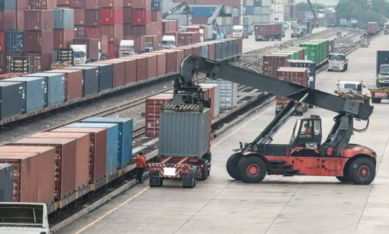 Querétaro exporta más de 4 mil 600 millones de dólares