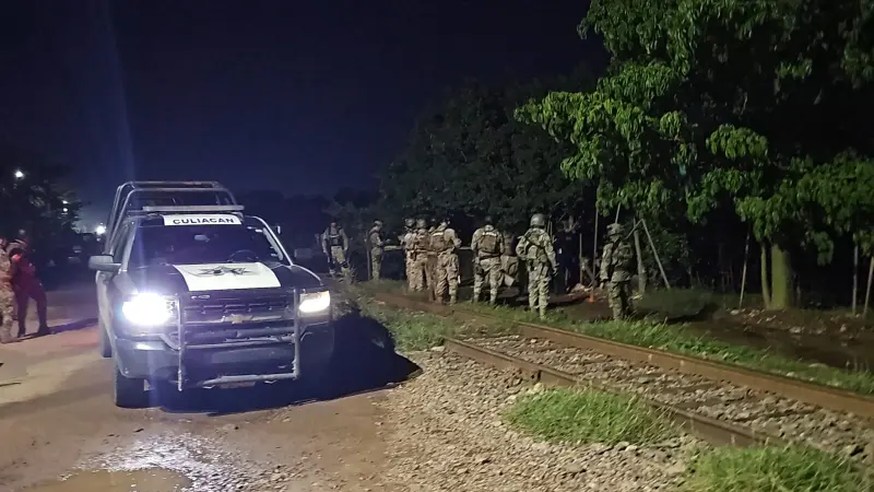 Detienen a una mujer y 3 hombres tras reporte de tiroteo en Culiacán