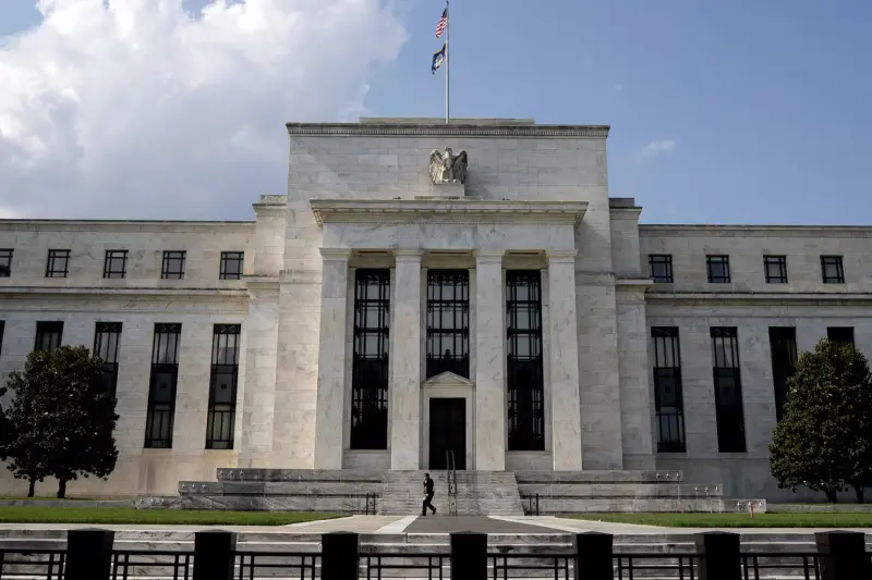 Fed sube su tasa de interés en un cuarto de punto: Se ubica en rango de 3.75% a 4%