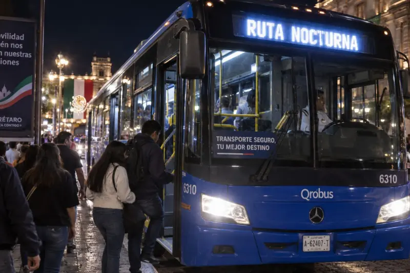 Transporte nocturno movilizó a 7 mil personas durante festejos patrios