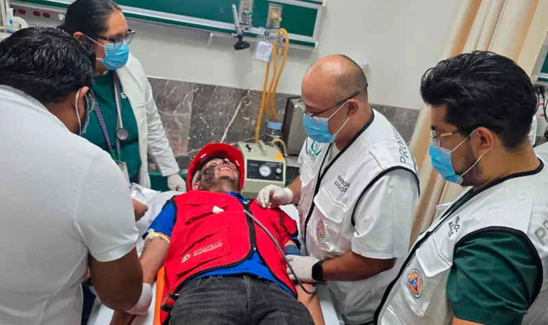 Realiza IMSS simulacro de incendio y arribo de víctimas en hospital 30