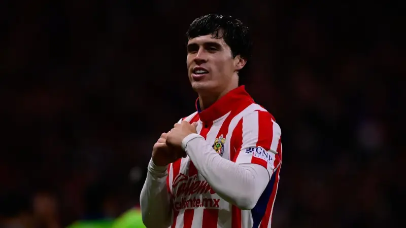 Tras éxito de la Hormiga, Olympiacos se fija en Diego Campillo