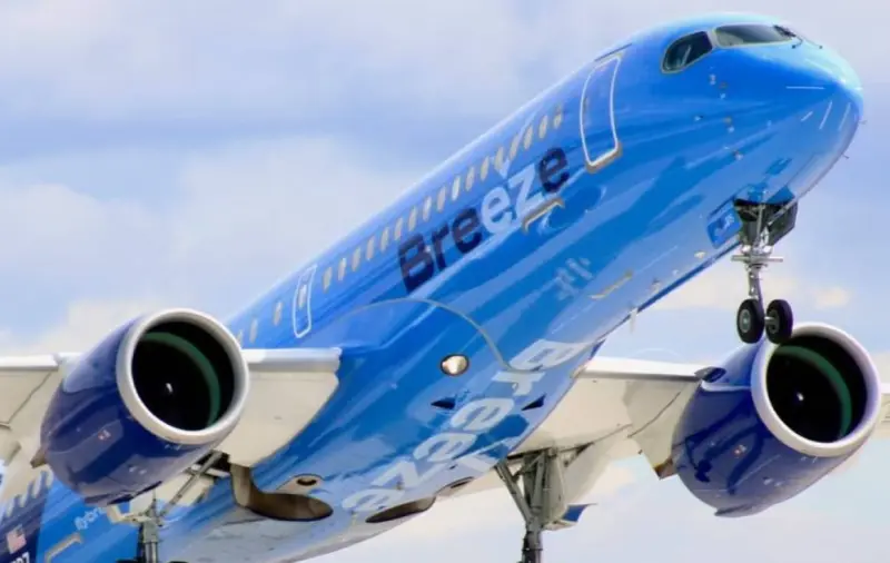 Activa aerolínea Breeze promoción de 35% en vuelos desde Nueva York
