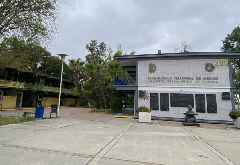 ITT refuerza matemáticas de alumnos que llegan con debilidades
