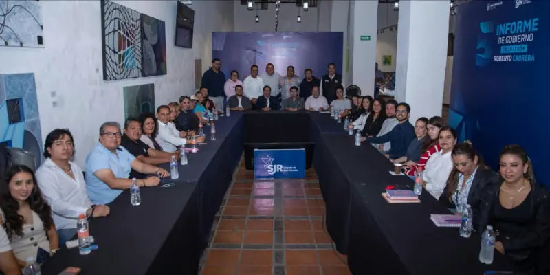 Destaca Roberto Cabrera beneficios a comercios y finanzas sanas ante el sector restaurantero de San Juan del Río