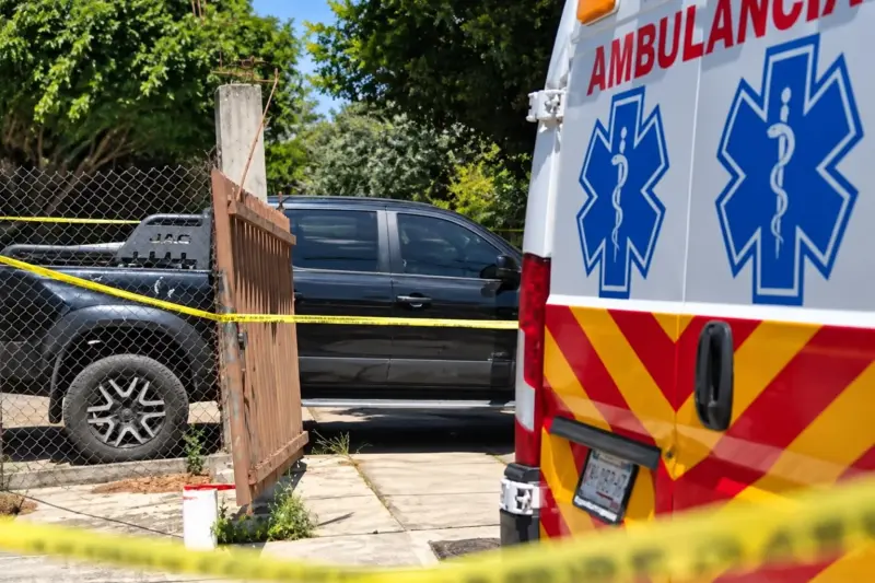 Abaten a balazos a presunto narcomenudista en Chipilo; lo apodaban El Chila