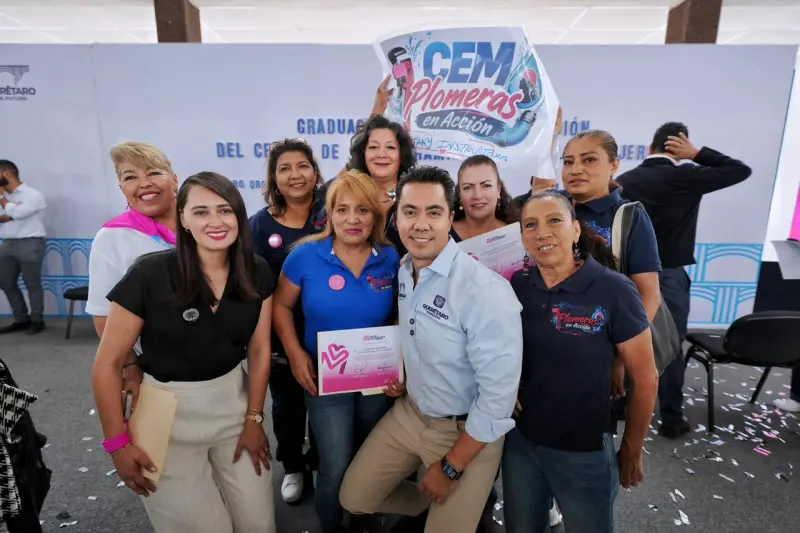 Felifer Macías destaca fuerza de mujeres para construir Querétaro