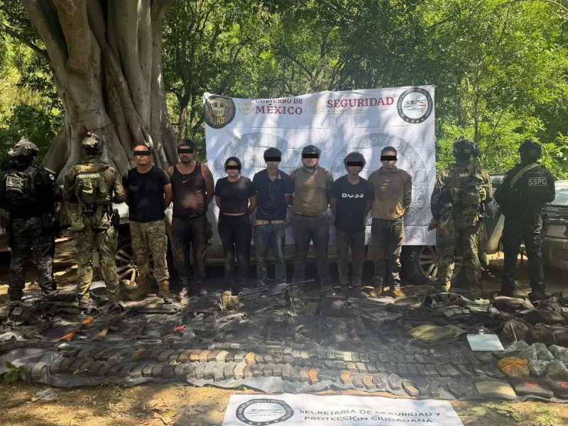 Detienen a 9 presuntos integrantes del Cártel de Sinaloa en zona serrana