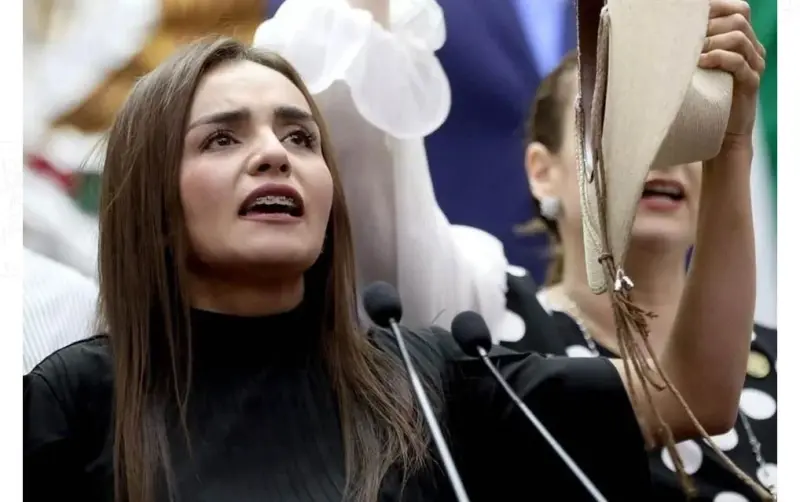 'No tengo nada que esconder', revira Grecia Quiroz a FGE