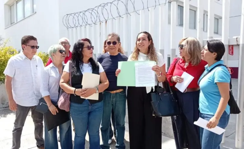 Vecinos exigen a la SICT respuestas por afectaciones en la Carretera 57